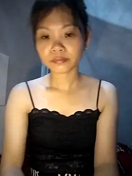 Snapshot of LinhNa999 chatting on 09-20-25, 04:46 LinhNa999 online show from 09-20-25, 04:46