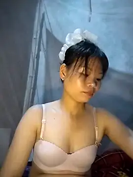 Snapshot of LinhNa999 chatting on 10-03-25, 12:02 LinhNa999 online show from 10-03-25, 12:02