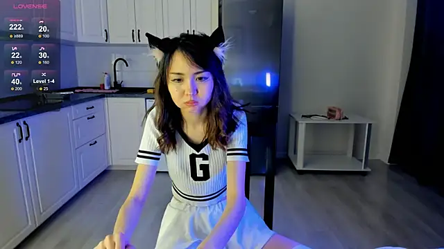Snapshot of kawai_mai chatting on 04-29-26, 05:30 kawai mai online show from 04-29-26, 05:30