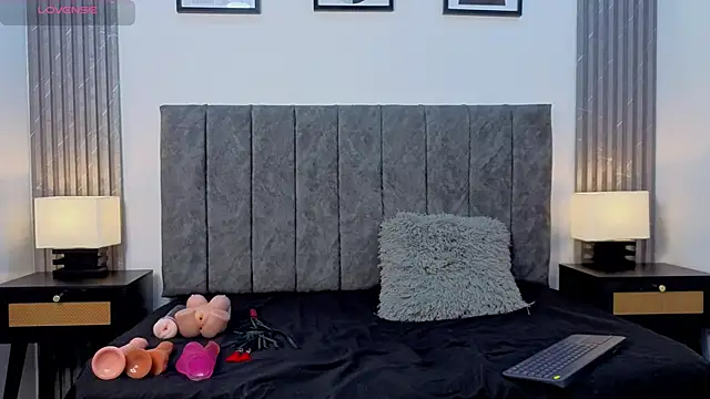 Snapshot of Liam_forest_ chatting on 09-28-25, 04:51 Liam forest online show from 09-28-25, 04:51