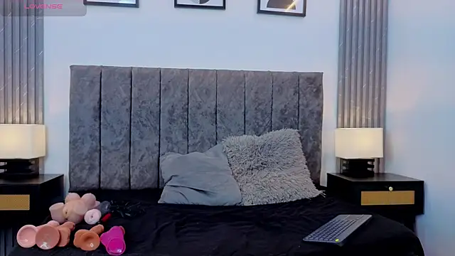 Snapshot of Liam_forest_ chatting on 10-09-25, 04:43 Liam forest online show from 10-09-25, 04:43