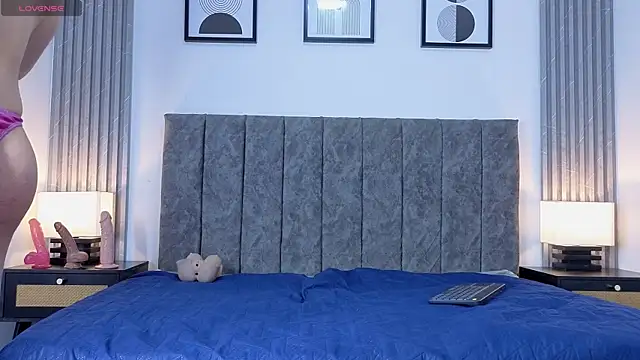 Liam forest  online show from 04-21-26, 03:35