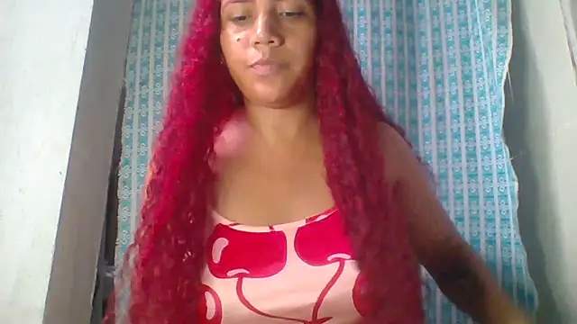 Snapshot of Daila_Lucia chatting on 06-11-26, 10:52 Daila Lucia online show from 06-11-26, 10:52