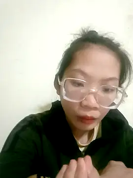 Snapshot of Joywhar chatting on 11-14-25, 06:28 Joywhar online show from 11-14-25, 06:28