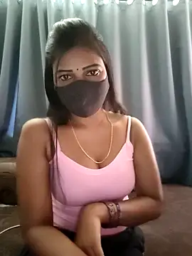 Misss-julli online show from 10-14-25, 05:41