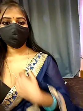 Misss-julli online show from 12-23-25, 02:42