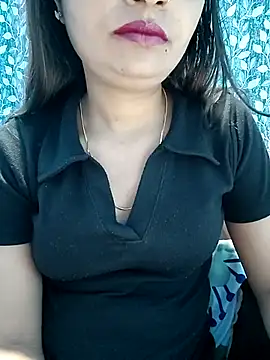 Vaani Actress online show from 03-17-26, 02:31