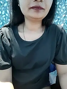 Vaani Actress online show from 04-13-26, 02:39