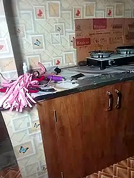 miss-maya24 online show from 10-09-25, 11:19