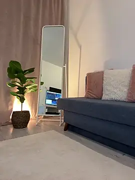 Sandra Jo online show from 10-27-25, 07:23