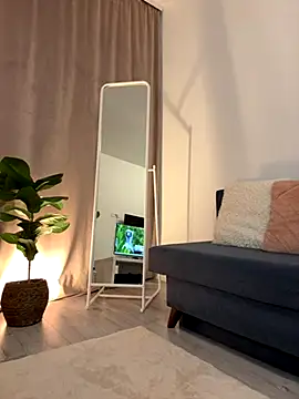 Sandra Jo online show from 11-22-25, 07:29