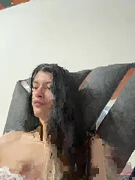 LiaCollings online show from 05-05-26, 11:29