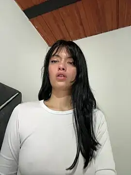 LiaCollings online show from 05-24-26, 12:21