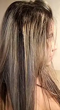 Loirasasafada online show from 05-26-26, 09:00