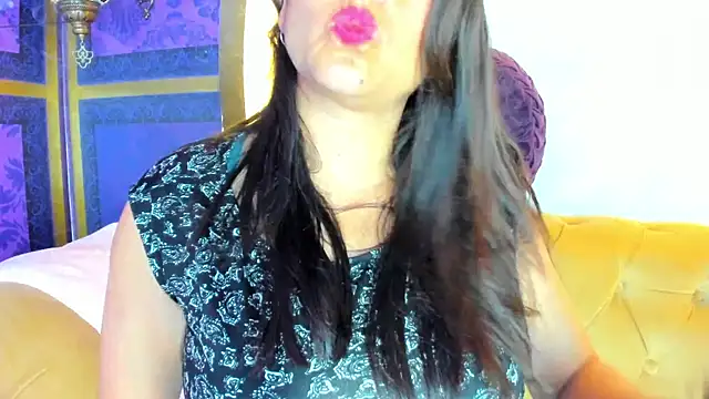 Snapshot of Scarlett_Barnes chatting on 09-09-25, 11:43 Scarlett Barnes online show from 09-09-25, 11:43