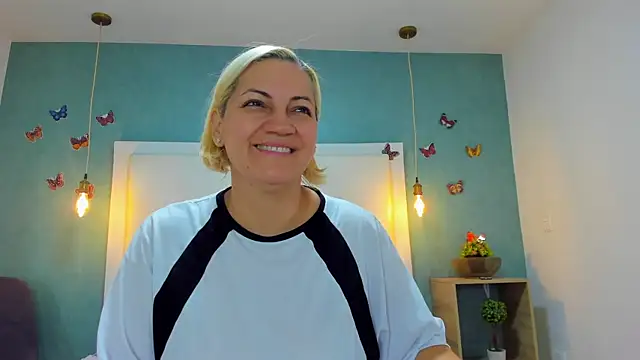 Heidy milf online show from 10-08-25, 08:06