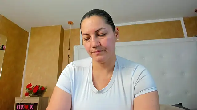 Heidy milf online show from 07-10-26, 08:33