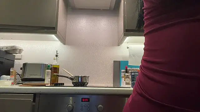 CelineLuxe online show from 09-26-25, 04:44