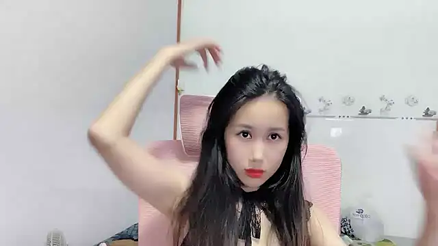 Snapshot of Sexlove_bb chatting on 09-17-25, 04:08 Sexlove bb online show from 09-17-25, 04:08