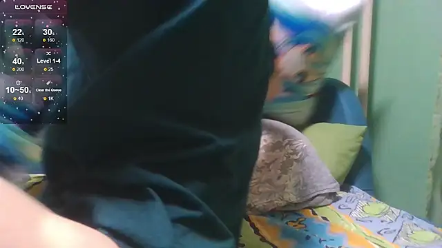 your   honeyy online show from 12-14-25, 01:49