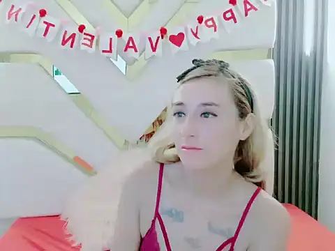 Snapshot of charlotte_phaeton chatting on 09-16-25, 06:31 charlotte phaeton online show from 09-16-25, 06:31