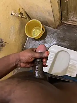 Snapshot of mrsaihotguy chatting on 10-17-25, 01:53 mrsaihotguy online show from 10-17-25, 01:53