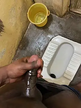 Snapshot of mrsaihotguy chatting on 11-12-25, 12:11 mrsaihotguy online show from 11-12-25, 12:11