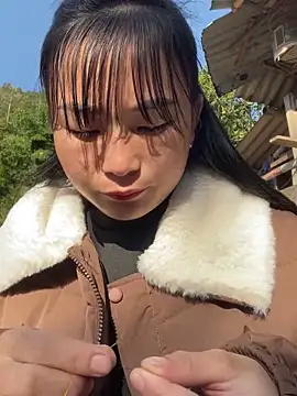 Sunyinn online show from 11-29-25, 01:41