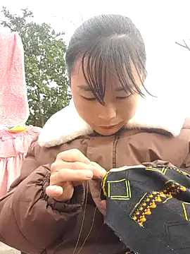 Sunyinn online show from 12-23-25, 09:40