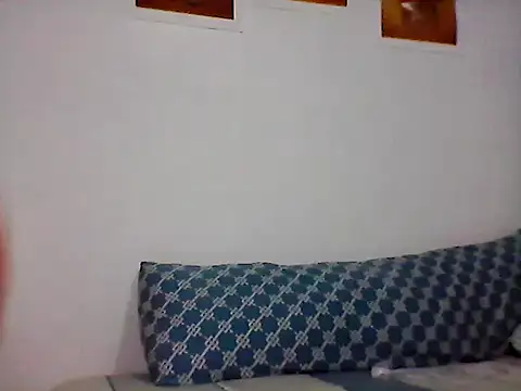 nhayasquirt online show from 11-11-25, 09:15