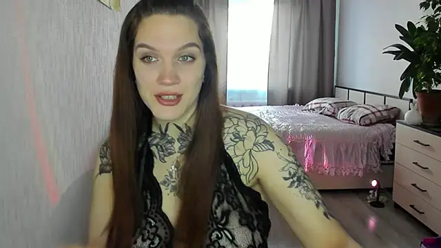 Luna Ver online show from 09-30-25, 03:55