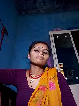 Snapshot of Punam_sony chatting on 09-18-25, 11:01 Punam sony online show from 09-18-25, 11:01