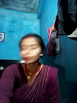 Snapshot of Punam_sony chatting on 04-13-26, 05:51 Punam sony online show from 04-13-26, 05:51