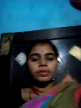 Snapshot of Punam_sony chatting on 05-24-26, 05:29 Punam sony online show from 05-24-26, 05:29