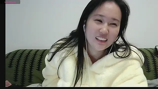 Belinda66 online show from 12-13-25, 07:53