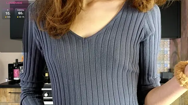 Snapshot of DebiHenks chatting on 02-26-26, 05:12 DebiHenks online show from 02-26-26, 05:12