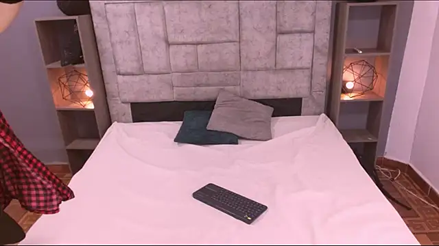Snapshot of Atley_Dolly chatting on 05-28-26, 11:02 Atley Dolly online show from 05-28-26, 11:02