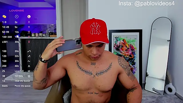 Snapshot of Nicolasmontoya16 chatting on 09-12-25, 12:27 Nicolasmontoya16 online show from 09-12-25, 12:27