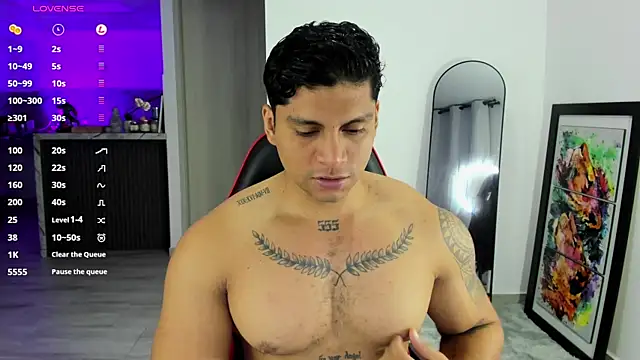 Snapshot of Nicolasmontoya16 chatting on 10-18-25, 04:04 Nicolasmontoya16 online show from 10-18-25, 04:04