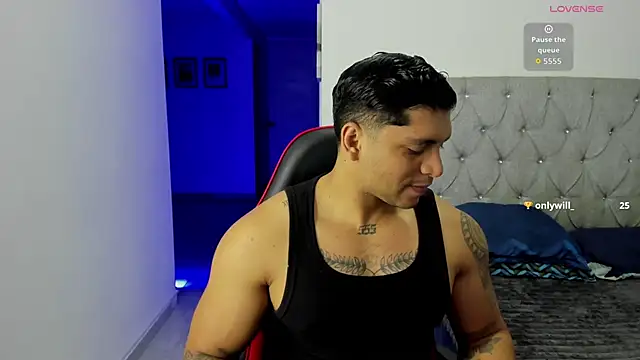 Snapshot of Nicolasmontoya16 chatting on 10-31-25, 04:24 Nicolasmontoya16 online show from 10-31-25, 04:24