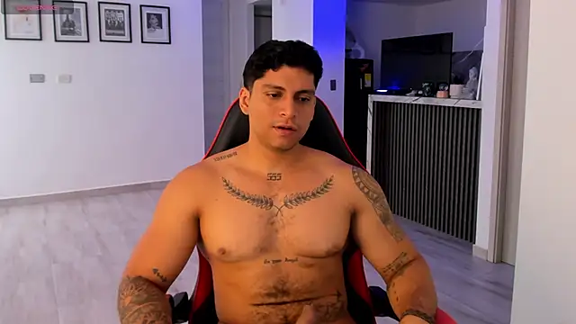 Snapshot of Nicolasmontoya16 chatting on 11-05-25, 09:48 Nicolasmontoya16 online show from 11-05-25, 09:48