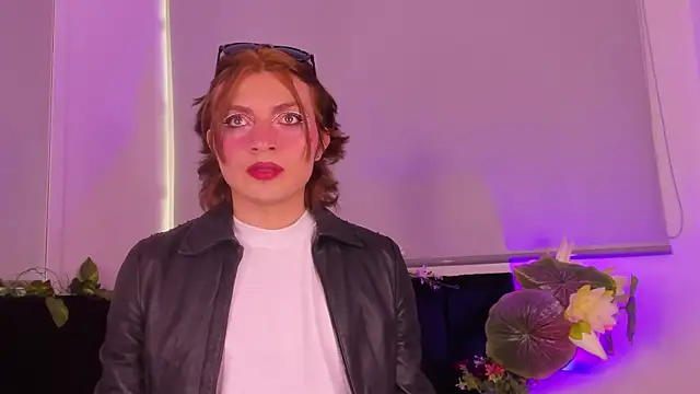 Tommy Lovee online show from 09-12-25, 01:11