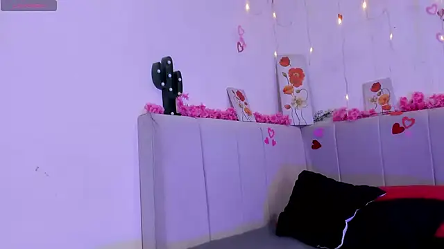 Tommy Lovee online show from 09-24-25, 04:27