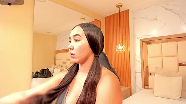 julieta rosee online show from 04-16-26, 11:18