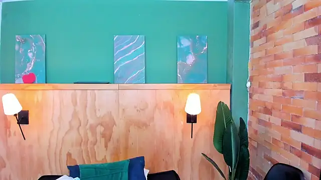 milavega  online show from 12-20-25, 03:24