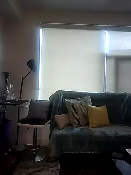 Caramel Lights online show from 11-30-25, 08:35