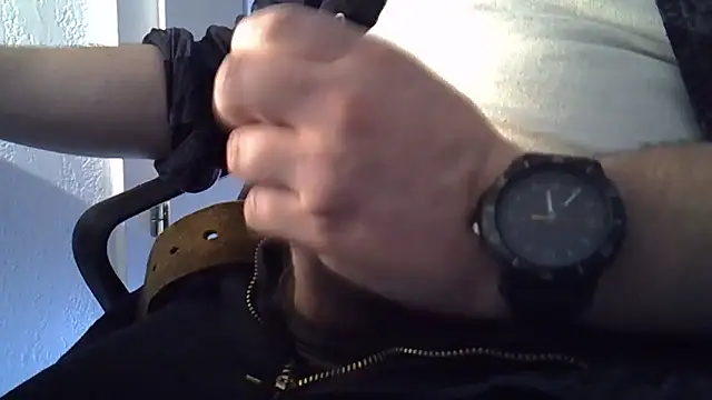 Snapshot of Jib2512 chatting on 09-22-25, 03:36 Jib2512 online show from 09-22-25, 03:36