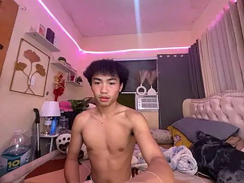 Snapshot of yourhotpinoy chatting on 05-29-26, 01:20 yourhotpinoy online show from 05-29-26, 01:20