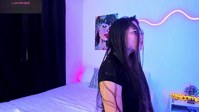 Dilan and Mia online show from 09-11-25, 12:55