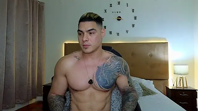 Snapshot of Steven_Velez chatting on 10-29-25, 12:35 Steven Velez online show from 10-29-25, 12:35